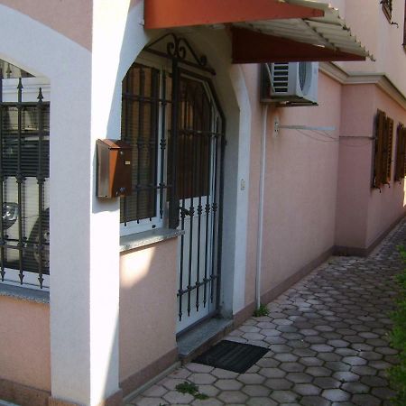 Miki Apartment Poreč Exterior foto